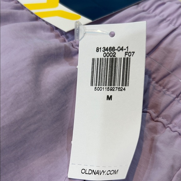 Old navy NWT Lavender Cargo Pants - Picture 7 of 7